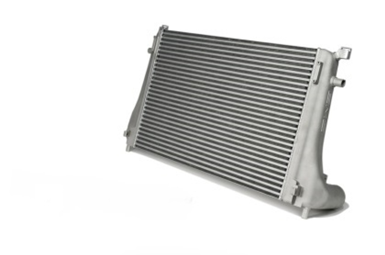  AMS Performance 2015-2019 VW Golf R MK7 Front Mount Intercooler (AMS.21.09.0001-1)