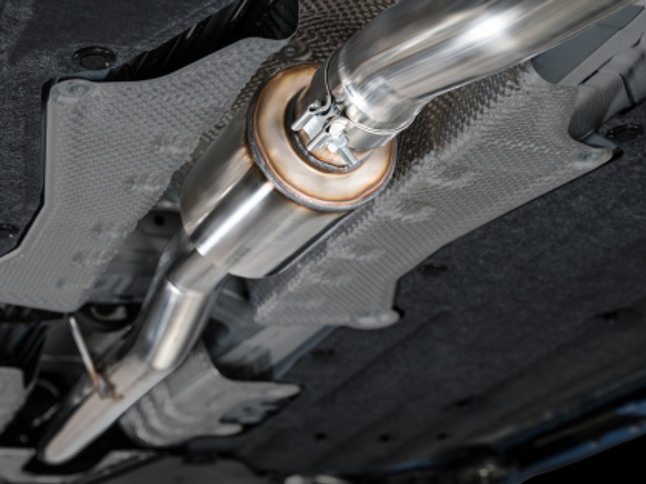 AWE Track Edition Exhaust for FL5 Civic Type R - Triple Chrome Silver Tips 3020-52287