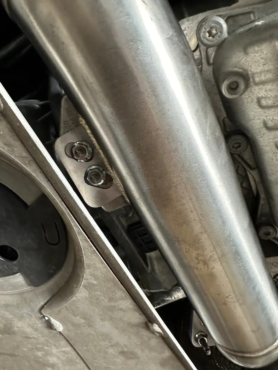 FTP BMW S58 G80/G82/G87 M2/M3/M4 Crossover Exhaust Pipe. (Intermediate Pipe)