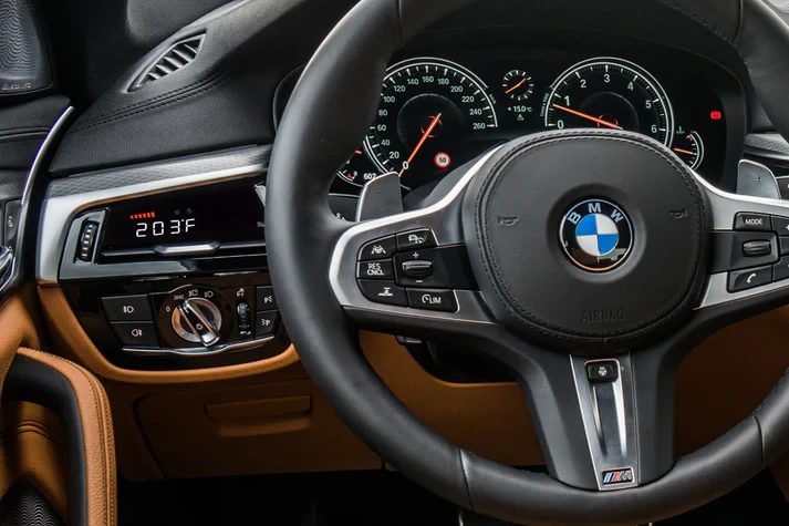 P3 V3 OBD2 Multi-Gauge for BMW 5 Series G30/G31/F90