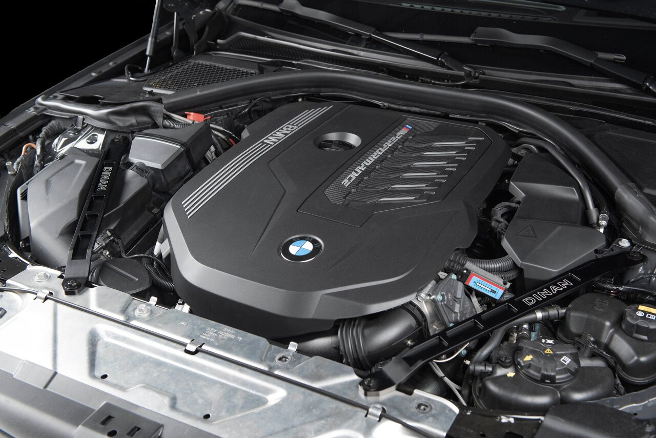 Dinan Strut Tower Braces - 2019-2026 BMW 230i/330i/M240i/M340i (D180-0014)