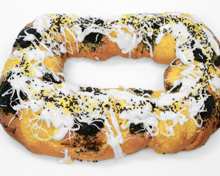 Tis The Season King Cake Season Haydel's Bakery