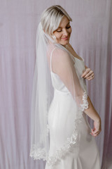 Fingertip Length Lace Edge Veil