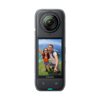 Insta360 X4