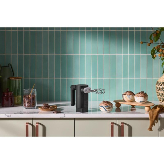 KitchenAid Go™ Cordless Hand Mixer - battery included KHMR762BM