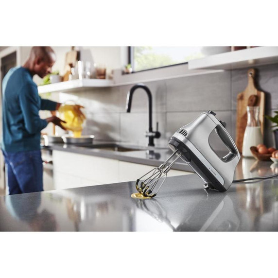 Kitchenaid® 6 Speed Hand Mixer with Flex Edge Beaters KHM6118CU
