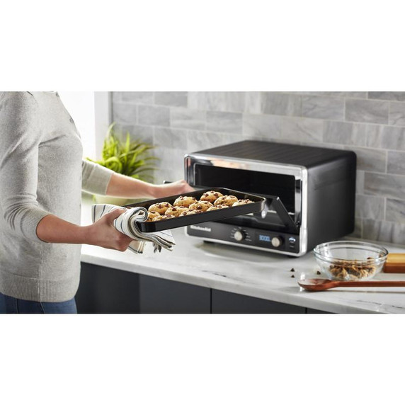 Kitchenaid® Digital Countertop Oven KCO211BM