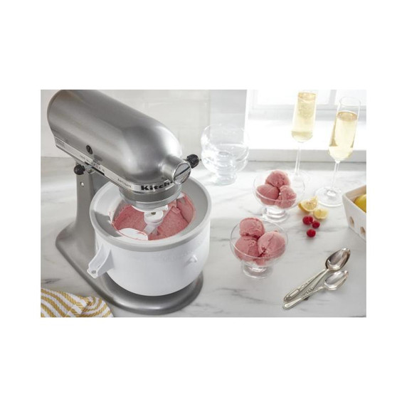 Kitchenaid® Artisan® Series 5 Quart Tilt-Head Stand Mixer KSM150PSCU