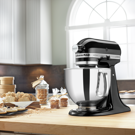 Kitchenaid® Artisan® Series 5 Quart Tilt-Head Stand Mixer KSM150PSOB