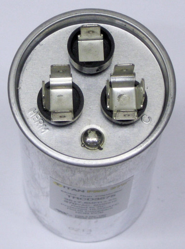 カヨ　R735 他 Amazon.com: 45 + 5 uF x 370 or 440 VAC Round - BMI USA Made