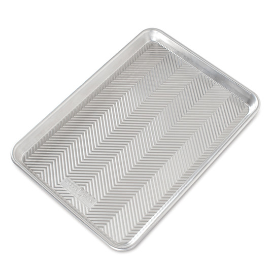 Nordic Ware Baking Sheet Naturals Non-Stick 33 x 24 cm - quarter