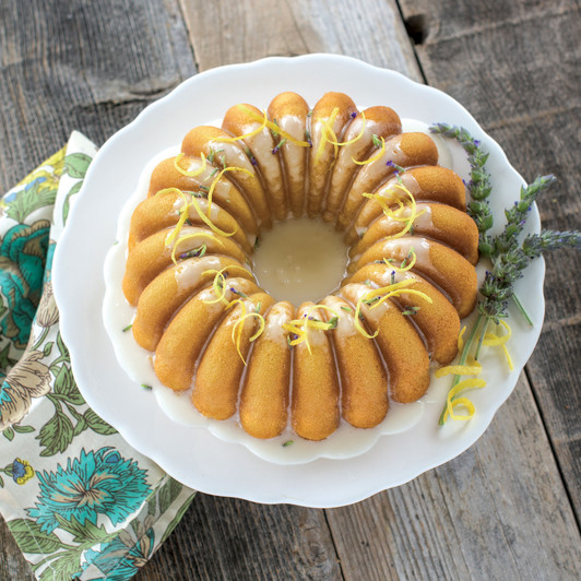 Elegant Party Bundt Pan 23.5 x 24 x 9.5cm Elegant Party Bundt Pan 23.5 x 24 x 9.5cm