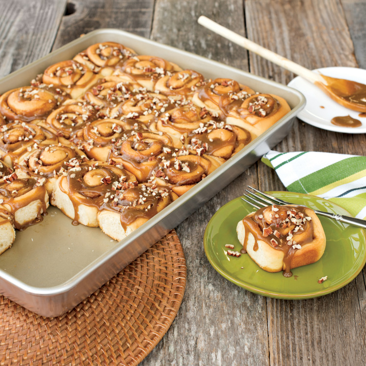 Cinnamon Roll with Caramel Glaze