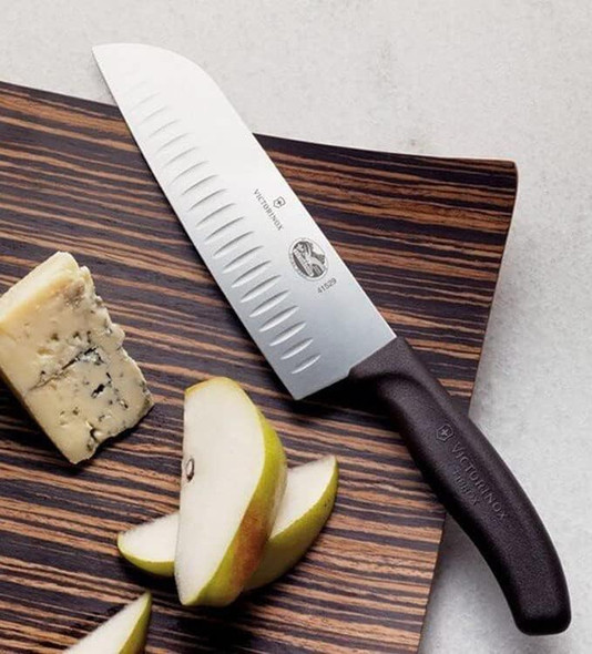 Victorinox Vic-5.2523.17 Fibrox Pro Santoku 7" Granton Blade 1½" Width At Handle Black