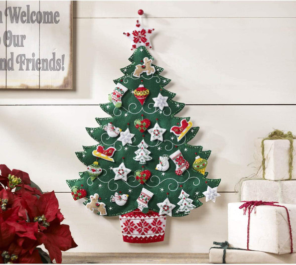 Bucilla Felt Applique Advent Calendar Kit, 17 by 24-Inch, Nordic Tree