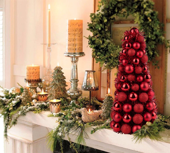 16" Small Tabletop Christmas Tree, Mini Xmas Tree with 94 Shatterproof Christmas Ornaments Balls for Christmas Decor Holiday Party Wedding Centerpiece -Red