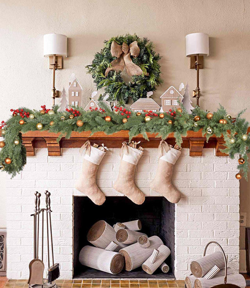 Pine Christmas Garland, Artificail Garland Indoor Outdoor Garden Gate Home Decoration for Winter Holiday Year Decor (Green)