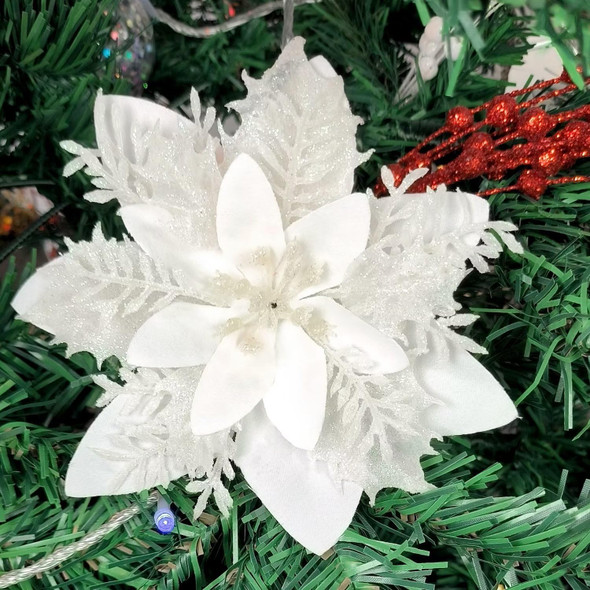 15 Pcs Christmas Flowers Artificial Poinsettia Flower Decorations with Clips and Stems, Glitter Christmas Poinsettia Decorations, Christmas Tree Ornaments for Party Wreath DIY（White）