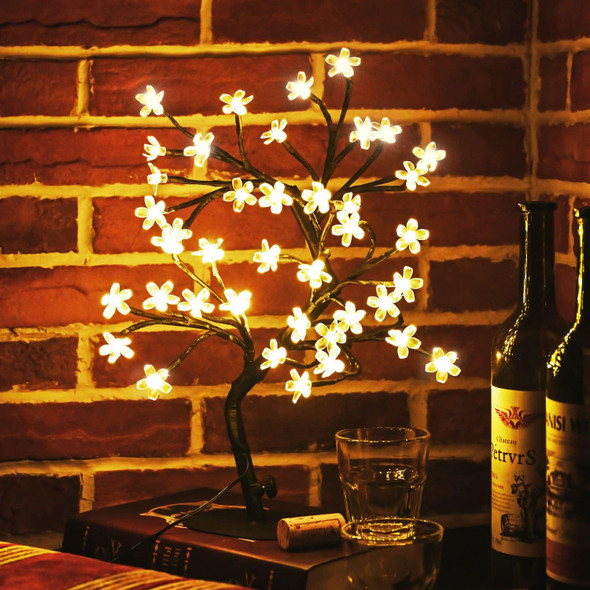 Cherry Blossom Tree Light,17inch 40LED Lighted Tabletop Artificial Flower Bonsai Tree Lamp USB Powered s for Home Decor Room Office Party Wedding Christmas Decorations(Warm White)