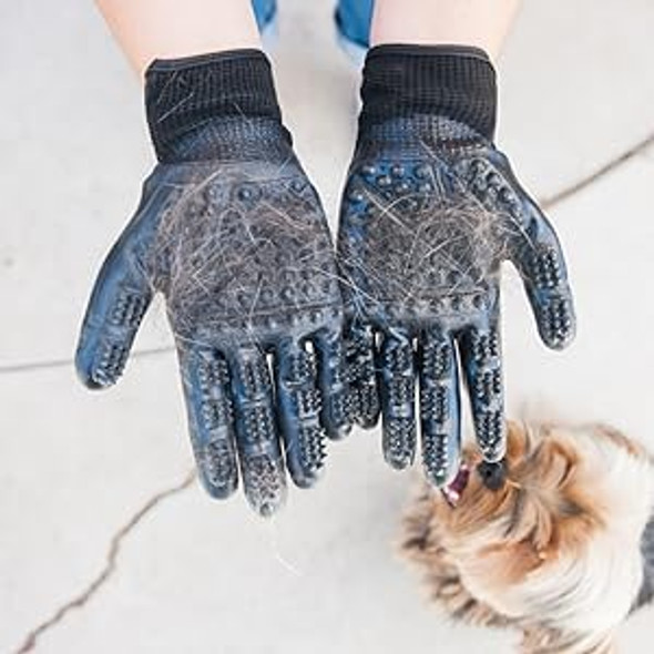 Pet Magasin, Patented Gentle & Effective Shedding Pet Grooming Gloves Bathing & Brushes Works For Dogs, Horses, Cats, And Other Animals (Medium, 1-Pair)