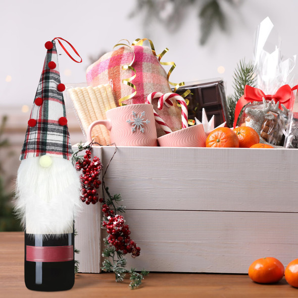 Christmas Gnome Wine Bottle Topper, Decorative Cover for Bottles, Giving (Plaid)