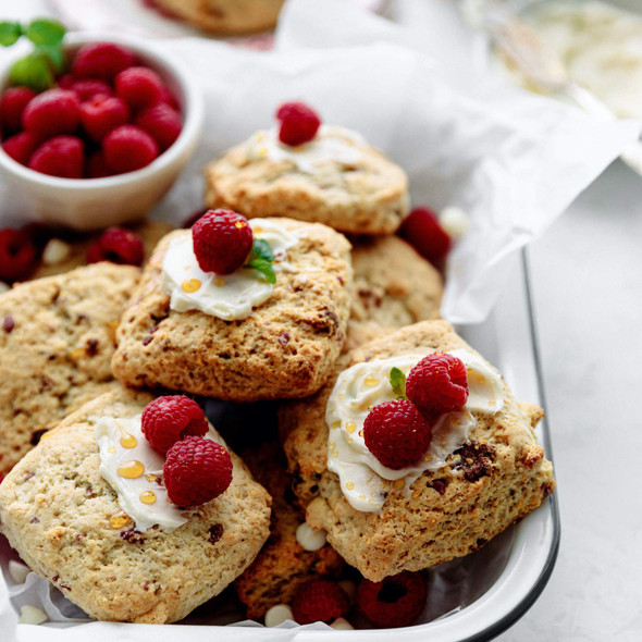 English Scone Mix, Raspberry White Chocolate By Sticky Fingers Bakeries – Easy To Make English Scones Fresh Baked, Makes 12 Scones (2Pk)