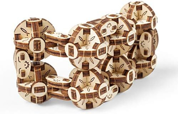 Ugears Flexi-Cubus Brainteaser 3D Mechanical Model Wooden Puzzle - Ideal for Adults and Teens
B07PJ9SYVX