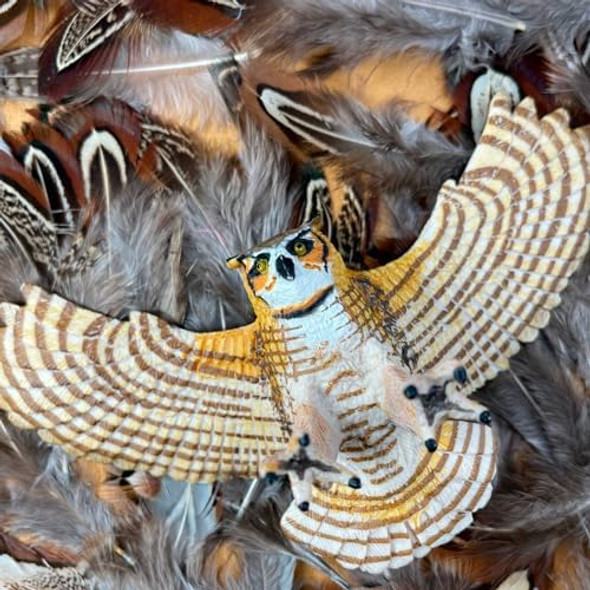 Safari Ltd. Great Horned Owl Figurine - Detailed 5.5" Plastic Model Figure - Fun Educational Play Toy For Boys Girls & Kids Ages 3+
