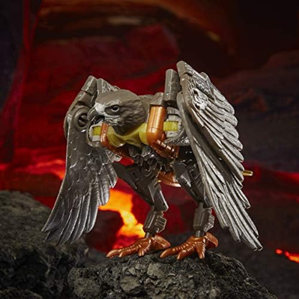 Transformers Toys Generations War For Cybertron: Kingdom Deluxe Wfc-K14 Airazor Action Figure - Kids Ages 8 And Up 5.5-Inch