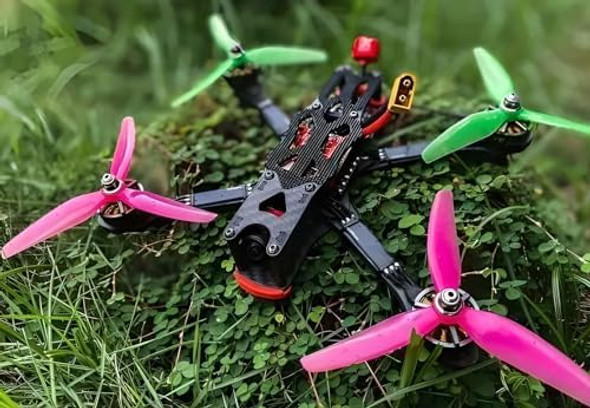 Hqprop 8Pcs Hqprop Ethix 5X3.1X3 5" 3-Blade Propeller Set (4X Cw / 4X Ccw) Green & Pink Watermellon Colors Hqprop 8Pcs Hqprop Ethix 5X3.1X3 5" 3-Blade Propeller Set (4X Cw / 4X Ccw) Green & Pink Watermellon Colors