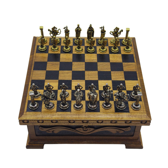Interiart Wooden Chess Set With Storage – Handcrafted Chess Board And British Figure Metal Chess Pieces – Decorative Chess Game For Adults & Kids – Premium For Family & Friends (Gold Chess Pieces) Interiart Wooden Chess Set With Storage – Handcrafted Chess Board And British Figure Metal Chess Pieces – Decorative Chess Game For Adults & Kids – Premium For Family & Friends (Gold Chess Pieces)