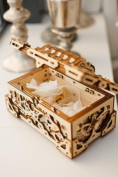 Wood Trick Enigma Chest Lock Puzzle Box Wooden 3D Puzzles For Adults And Kids To Build - Engineering Diy Project Mechanical Model Kits For Adults Wooden Models