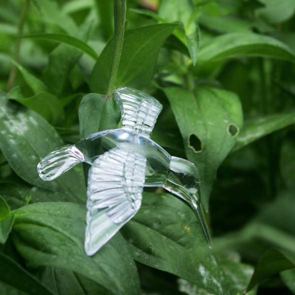 Qidea Outdoor Solar Garden Stake Light - Color Changing Decorative Led Stake Lamp In-Ground Landscaping Lighting For Garden Patio Yard Lawn Pathway Flower Bed Decor Decorations Figurine Hummingbird