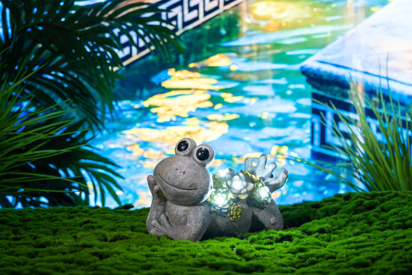 Teresa'S Collections Frog Garden Decor With Solar Light For Outdoor Statuesadorable Lying Frog Resin Lawn Ornaments Resting Animal Succulent Stone Figurines For Porch Patio S For Mom Dad7.3"