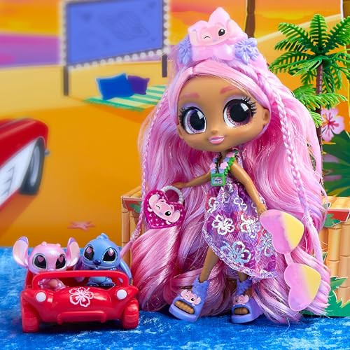 Disney Doorables ADOORBS Angel Superfan Doll, Movie Premiere, UNbox 10 Mini Accessories, 2 Exclusive Figures, Fun Play Area, Toy  for Collectors, Fans, Tweens, Girls & Kids 5+ by Just Play