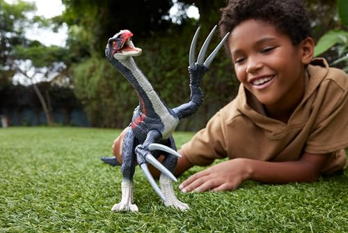 Mattel Jurassic World Chaos Theory Slash N Roar Therizinosaurus Dinosaur Action Figure Toy, Attack Claws & Sound, Digital Play