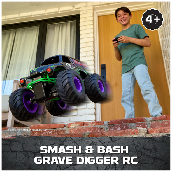 Monster Jam , Official Smash & Bash Grave Digger Remote Control Indoor & Outdoor Vehicle, 1:15 Scale Repairable Monster Truck, Kids Toys for Boy and Girls Ages 4 and up