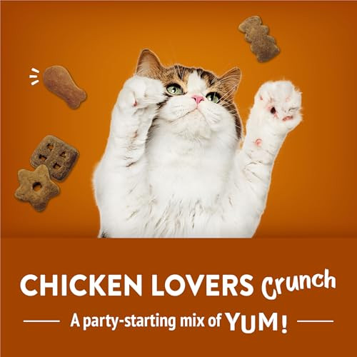 Friskies Purinaparty Mix Chicken Lovers Crunchâ¯Withâ¯Real Chickenâ¯Cat Treats - 30 Oz Canister