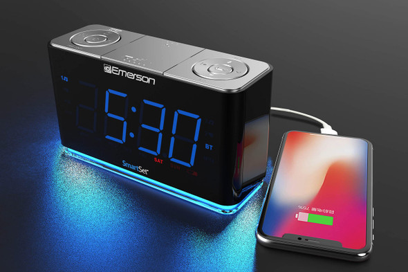Emerson Cks1507 Smartset Radio Alarm Clock 1.4" Blue Led Digital Display Usb