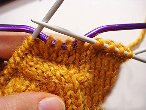 Tiazey 22Pcs Aluminum Cable Needles and Stitch Holders Knitting Tools Safety Pin Cable Stitches Hook Large Eye Bent Tapestry Needles For Yarn Sewing Weaving Knitting Sweaters Blanket Diy