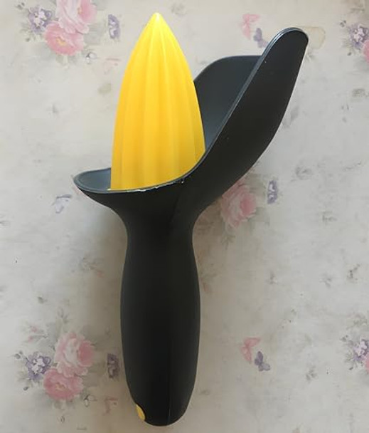 Premium Mini Lemon Squeezer Orange Grapefruit Lemon Lime Squeezer With Juicing Heads Ergonomic Handle Non-Slip Base And Increased Leverage For Optimal Juicing (Black) Premium Mini Lemon Squeezer Orange Grapefruit Lemon Lime Squeezer With Juicing Heads Ergonomic Handle Non-Slip Base And Increased Leverage For Optimal Juicing (Black)