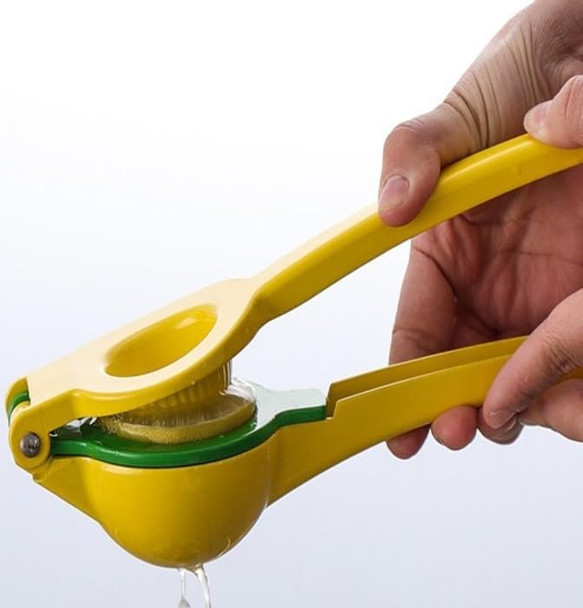 Compact Electric Garlic Chopper Meat Mincer And Veggie Chopper 250 Ml Effortless White Mini Food Processor For Precision Chopping Portable And Powerful Kitchen Gadget