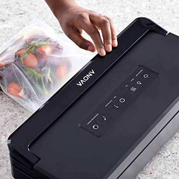 Anova Culinary Sous Vide Precision Cooker Pro (1200 Watts) And Vacuum Sealer Bundle