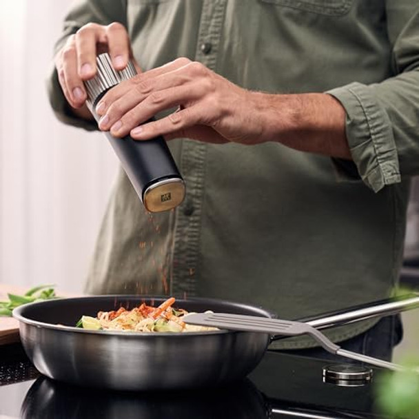 Zwilling Spices Upside-Down Manual 2-Pc Spice Mill Set Black & Ivory