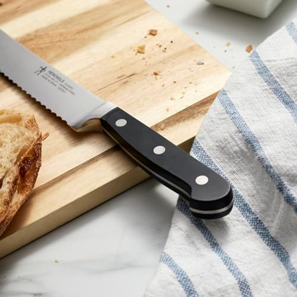 Henckels Classic Razor-Sharp 7-Inch Bread Knife Cake Knife German Engineered Informed By 100+ Years Of Mastery Black