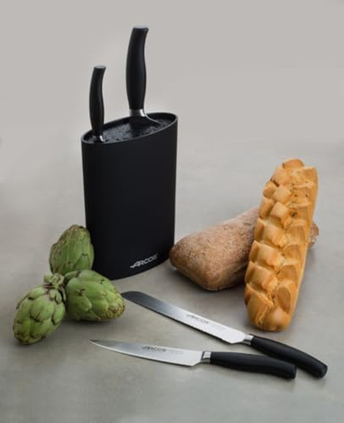 Arcos Forged Kitchen Knife Set 4 Pieces (Paring Knife + Kitchen Knife + Chef's Knife + Bread Knife) Nitrum Stainless Steel. Polypropylene POM Handle. Series Clara. Black Color
