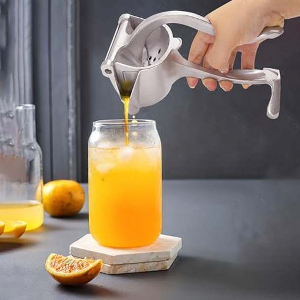 Bar Juicer Fruit Juice Handheld Press Squeezer With Seed Filter Heavy Duty Aluminum Alloy Hand Manual Extractor for Single Citrus Orange Pomegranates Apple Fruit Lemon Lime (Silver)