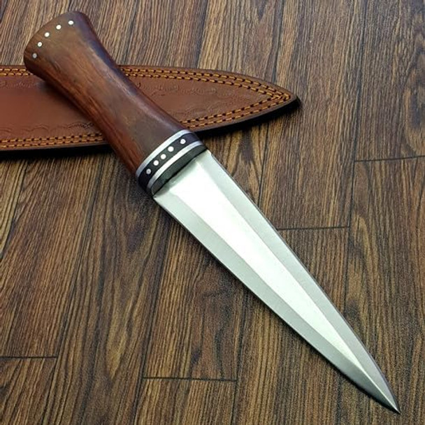 Kz-15 Handmade D2 Dagger Knife Hunting Knife Fixed Blade Knife With Sheath 13.0 Inches Kz-15 Handmade D2 Dagger Knife Hunting Knife Fixed Blade Knife With Sheath 13.0 Inches