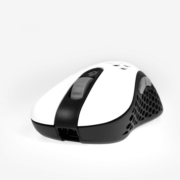 Gwolves Skoll Mini SK-S White 50g Ultralight Weight Honeycomb Design Ergonomic Gaming Mouse with 3389 Sensor - PTFE Skates - 16,000DPI - Detachable Cable (White) (Small) Gwolves Skoll Mini SK-S White 50g Ultralight Weight Honeycomb Design Ergonomic Gaming Mouse with 3389 Sensor - PTFE Skates - 16,000DPI - Detachable Cable (White) (Small)