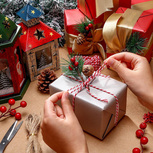 30 Pieces Christmas Artificial Pine Needle Artificial Pine Stems and 2 Pieces Hemp Rope for Xmas Party Wrapping Decor Wreaths Arrangement Tree Ornaments Wedding Supplies (Red)